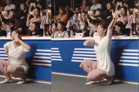 超有感染力！幼儿台上表演 老师变“表情帝”台下指挥图片
