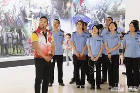 让龙华英烈精神、劳模精神、志愿精神在七一的龙华烈士纪念馆志愿讲解中升华图片
