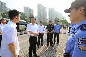 张永调研督导建党100周年庆祝活动期间安保工作并慰问一线执勤干警图片