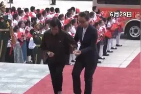 张桂梅：“只要我有一口气，我就会站在讲台上，九死亦无悔”图片