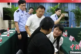渝皖警方合力搜寻 离散12年破碎家庭终团圆图片