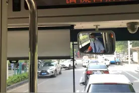 这些瞬间，让这群武汉人感到骄傲自豪图片