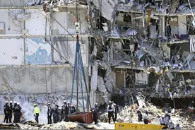国际观察｜佛州塌楼实施爆破 这栋“40岁”建筑物早已暴露重大隐患？图片