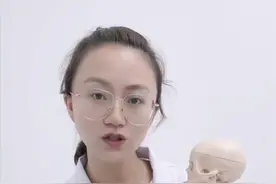 一张嘴关节就会“咔哒”响？颞下颌关节紊乱病了解一下！视频封面