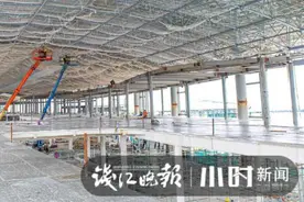 杭州机场T4航站楼建设新进展来了，多工序交叉推进，已开始精装修图片