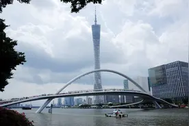 广州中轴线上架起海心桥：从追逐六便士到仰望月亮图片