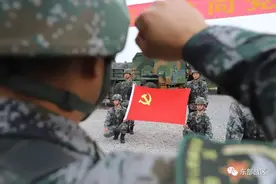 热点｜立正，防空兵在战位报告图片