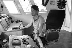 陈琪：蹈风搏浪的捕鱼人图片