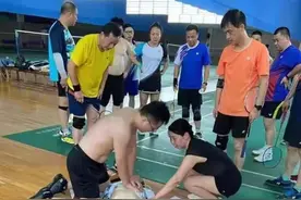 杭州男子在体育馆内突然倒地，心脏骤停！之后8分钟，生死营救...图片