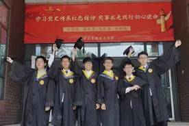 你若精彩，天自安排！探秘天大追“芯”学霸宿舍图片