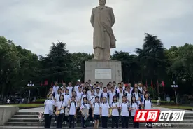 麓山学子走进岳麓书院感受“惟楚有材，于斯为盛”的自豪图片