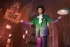 王源新专辑上线新歌《疯人公园》，MV中化身魔术师图片