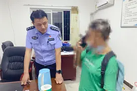 68岁老太千里赴眉山见网友却被“放鸽子”身无分文之际幸得洪雅民警解围图片