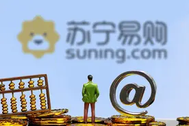 张近东苏宁往事：从开拓者、改革家到名誉董事长，那个工作狂选择了放手图片