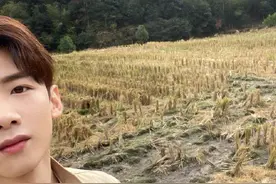 白敬亭晒片场拍摄花絮照 笑称自己拍照技术比谭松韵好图片
