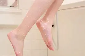 东京漂浮女孩- Natsumi Hayashi图片