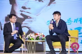 小虎队回忆杀上热搜！在上海，吴奇隆想对20岁的自己说图片