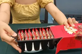 实验室丨不拼口味拼包装？网红零食的包装到底多夸张图片
