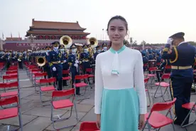 这个曾经腼腆害羞的深圳女孩，七一建党百年庆典在天安门献唱图片