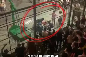 湖南株洲小伙猝死篮球场，球友：他下午晚上都在打球图片