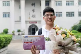 淮北一中李昊恩收到清华录取通知书！今年唯一获得清华大学保送名额的安徽学生图片