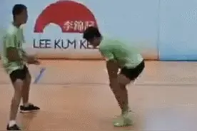 无影脚啊！每秒9.6次，刷爆交互绳世界纪录的上海小囡：成绩从未跌出年级前十，书法十级图片