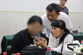 12年了，从离家出走到发现神秘女子再到DNA对比，他家的故事和《失孤》一样精彩图片