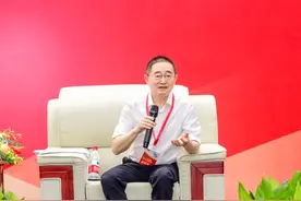 中南传媒董事长彭玻：技术赋能教育、出版赋能教育的“未来已来”图片