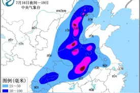 坐车如开船、路边就钓鱼……这雨还要下多久？图片