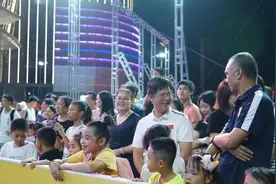 奔跑吧·少年！青春激情不可阻“篮”！图片