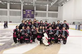 国家女子冰球队原队长张晶：更多人参与才能让中国冰球强大起来图片