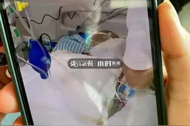 泪目！病床上的琪琪特别坚强，妈妈让她不要哭，她就忍着痛不哭图片