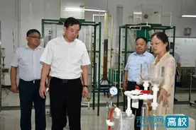 湖北省水利厅一行到三峡大学调研河湖保护工作图片
