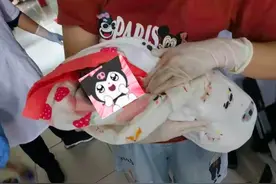深圳女子上厕所时，竟然生了个孩子！一护士正好在隔壁做客...图片