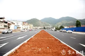 会泽：暖心拆迁打通“断头路”图片