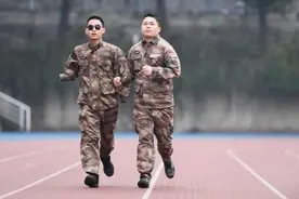 把自己活成支点的人，什么样？图片