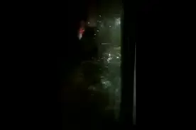 郑州地铁5号线受困群众已被救出，此前车厢积水已经到达胸腔以上视频封面