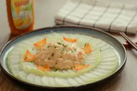 冬日里的#海鲜汇集 冬瓜蒸虾滑，转身盘子就精光图片