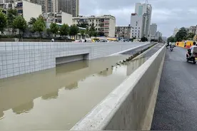 郑州暴雨：多位亲历者讲述惊慌与温暖点滴图片