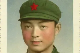 步履｜新兵训练结束后受到入团奖励，我被分在了附件车间图片