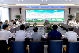 甘肃能化集团党委副书记、总经理谢晓锋陪同建设银行甘肃分行党委委员、副行长邵茂丰到窑煤集团调研图片