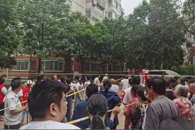 茜城花园三栋楼发现隐患 住户均已清空有序撤离图片