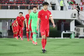 中超 |“三哥”落叶归根转投家乡球队武汉队 多方共赢可期图片