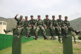 朗吧丨句句干货！送给新兵的五句话图片