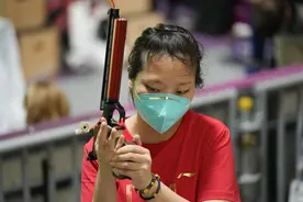 中国女子10米气手枪未能延续辉煌，但00后姜冉馨摘铜，未来可期图片