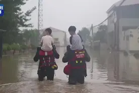 这一幕，像极了父亲的背影图片