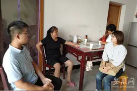 大皖阳光助学｜祁门男孩圆梦合工大：暑假不外出，给失明妈妈做饭图片