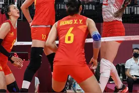 新闻8点见丨对“投车堵决口”义举，应有补偿和嘉奖图片