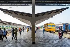 50年前修建的坦赞铁路 为何成为中非友谊的丰碑？｜百年百篇图片