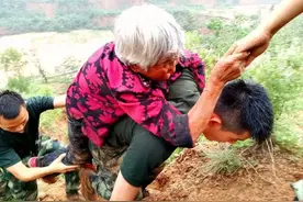 我是人民武警，我一直在图片